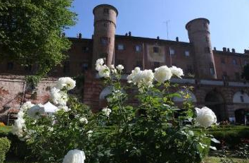 A maggio al Castello di Moncalieri il premio della rosa “Principessa Maria Letizia”