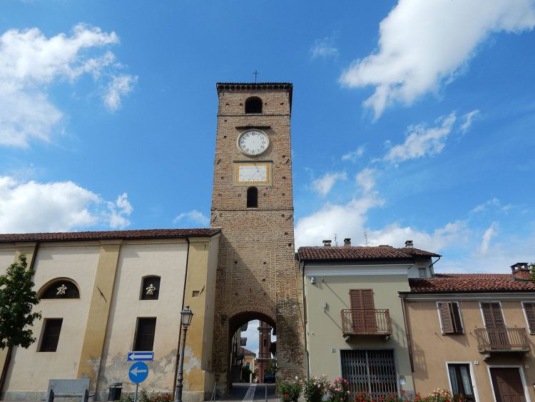 CAMBIANO – Ad «Estate in piazza» è bimbo day