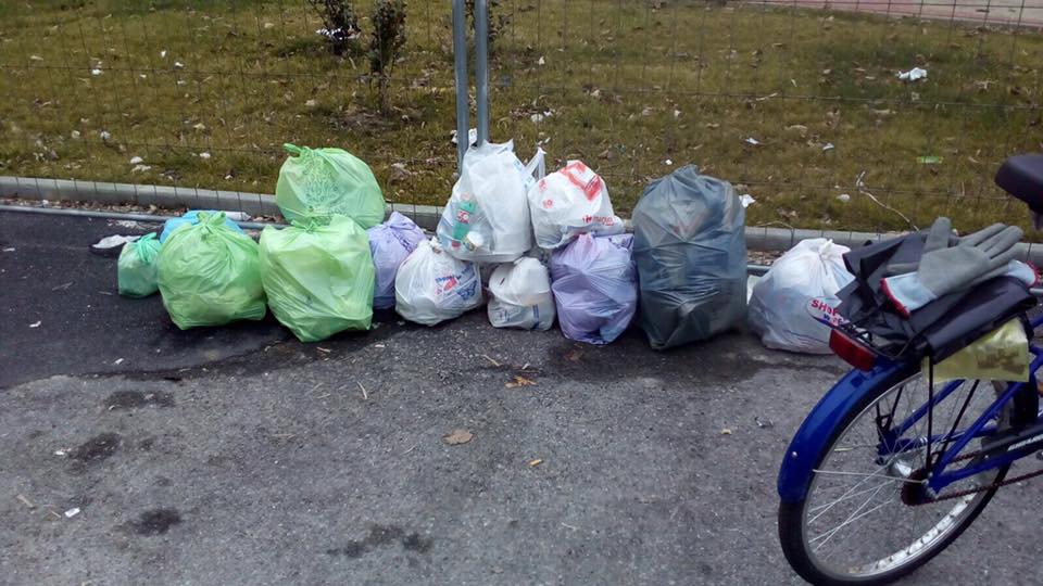 CARMAGNOLA – Buttavano i rifiuti in strada: multati