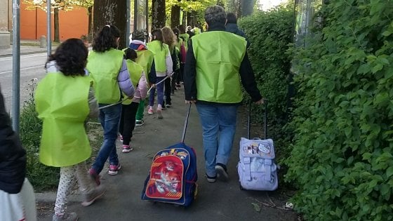 PECETTO – Cercasi volontari per il Piedibus che prende il via martedì 11 settembre
