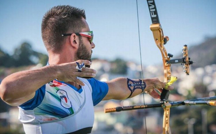 Moncalieri: tiro con l’arco all’Einaudi