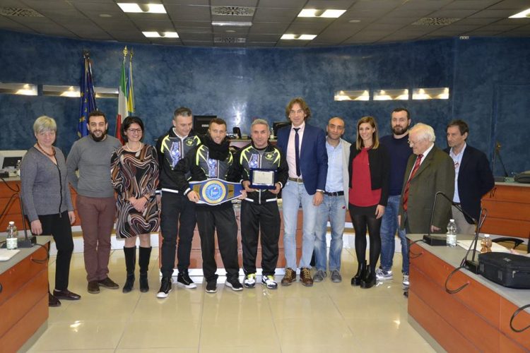 NICHELINO – Una targa per il campione nichelinese di boxe