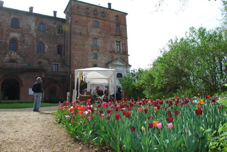 EVENTI – Torna “Messer Tulipano” al castello di Pralormo