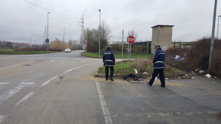 MONCALIERI – Prostituta accoltella una “collega” per il posto