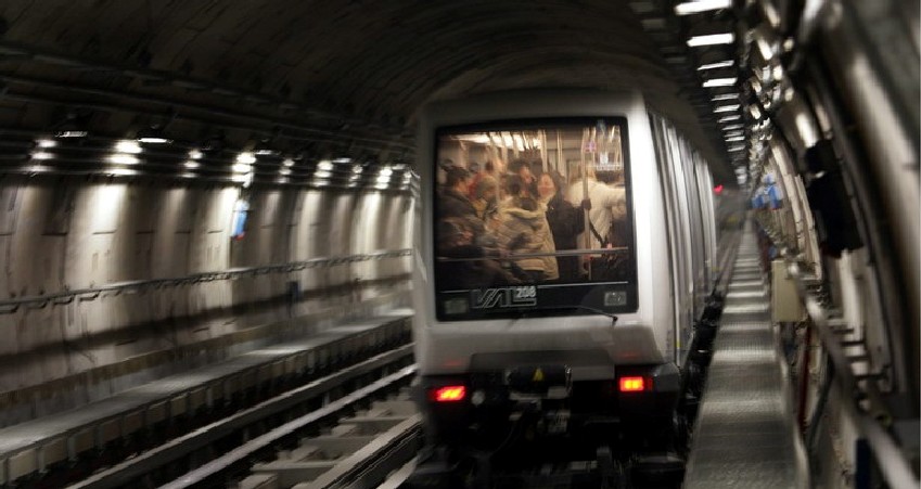 METRO – Domani lavori sulla linea: a Bengasi ultima corsa alle 21.30