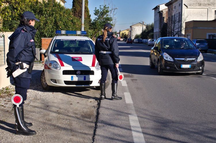 In Piemonte oltre settecentomila veicoli circolano senza revisione