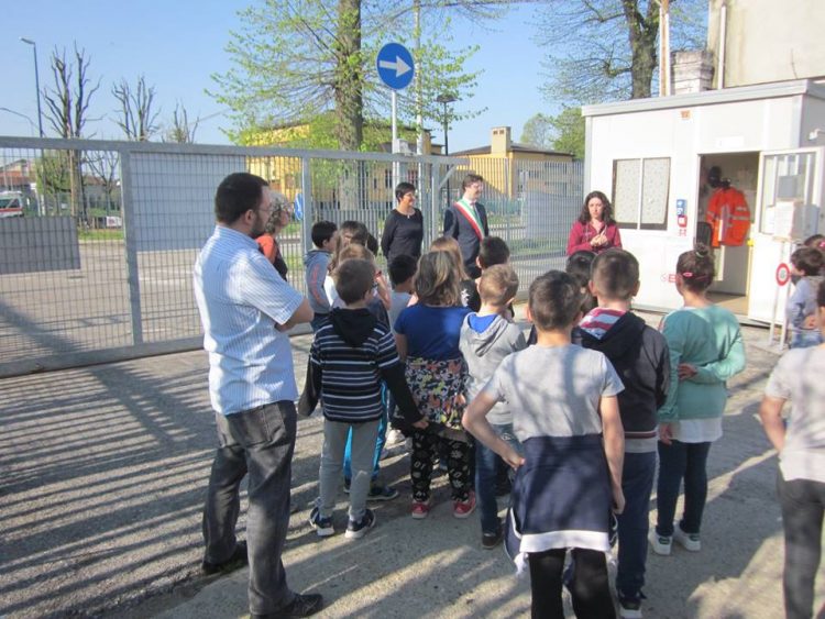 VILLASTELLONE – Educazione alla differenziata per i giovani scolari