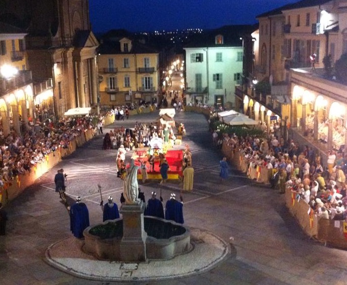 MONCALIERI – Il maltempo rovina la processione del Beato Bernardo