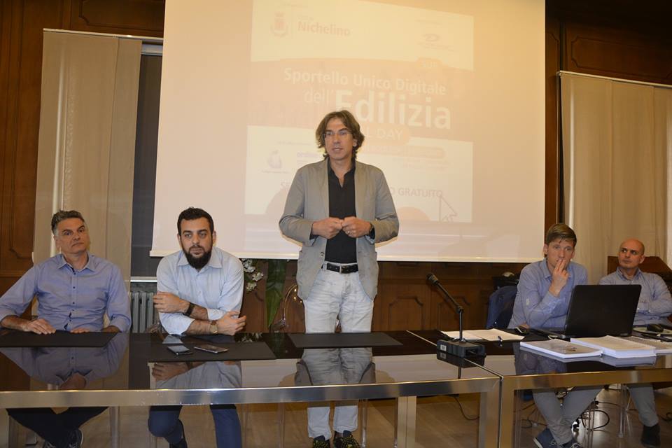NICHELINO – Addio alla carta: il Comune passa al digitale per i documenti