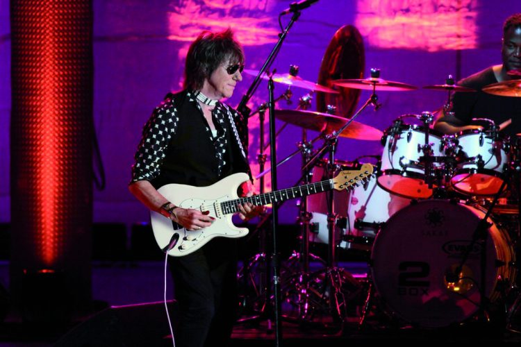 Stupinigi a suon di riff- stasera concerto di Jeff Beck