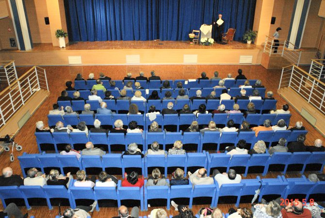 CARIGNANO – A novembre ripartono gli spettacoli del teatro Cantoregi