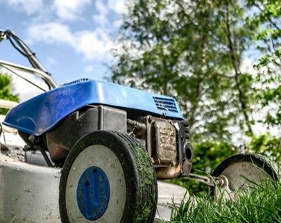 SANTENA – Via ai cantieri lavoro per la manutenzione del verde