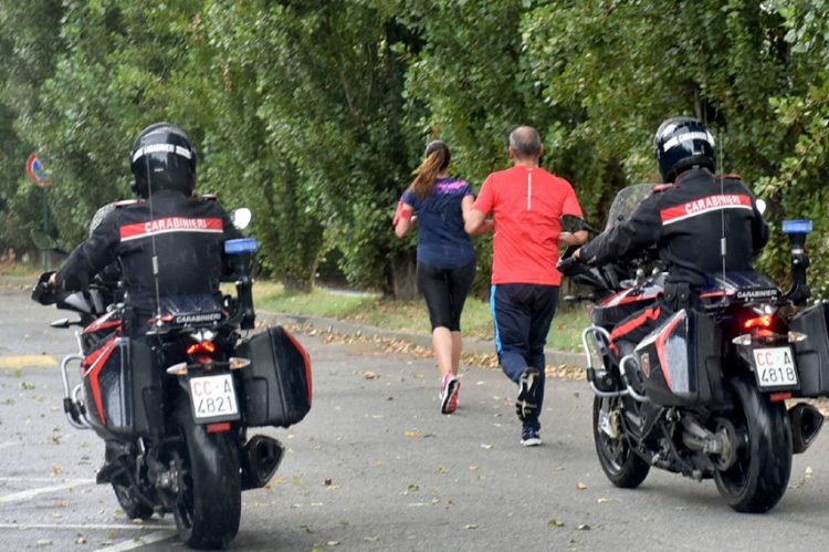 MONCALIERI – Uomo trovato impiccato al parco delle Vallere