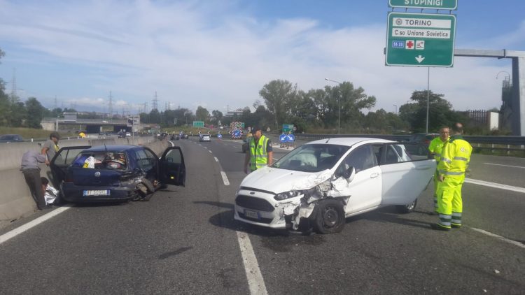 NICHELINO – Doppio incidente stradale in tangenziale