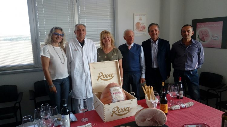 Isolabella capitale di salumi e latte di qualità