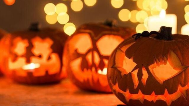 LA LOGGIA – Pro loco al lavoro per la festa di Halloween in piazza