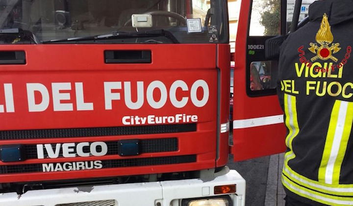 PECETTO – Principio d’incendio in casa, salvati dal cane