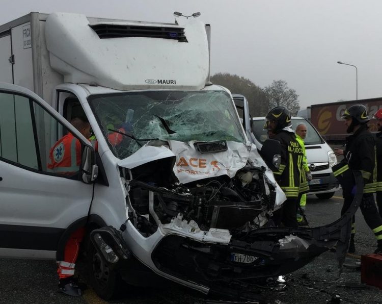 MONCALIERI – Incidente in tangenziale: un ferito al Cto