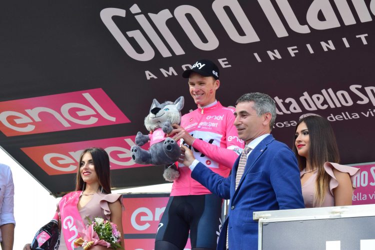 SANTENA – Iniziativa social per il passaggio del Giro