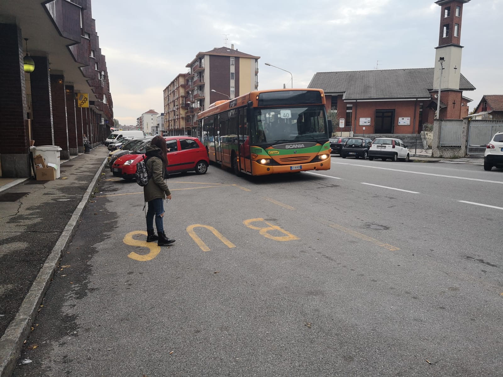 MONCALIERI – Litiga con l’autista dell’autobus perché frena tardi: denunciato