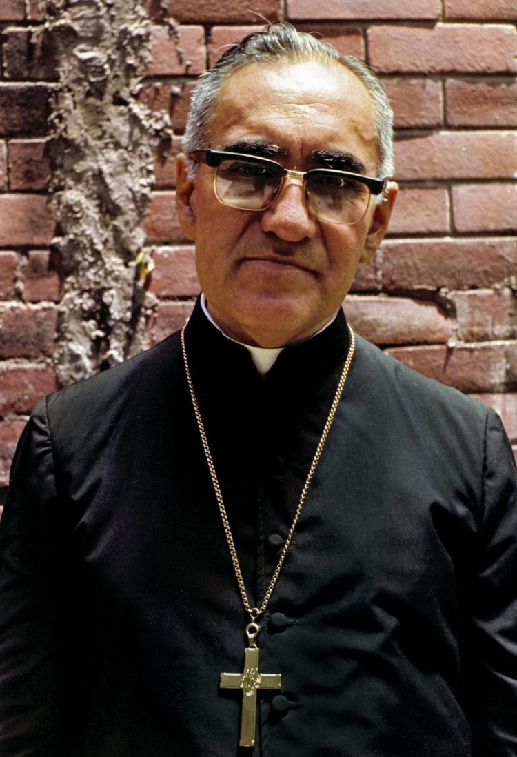 Oscar Romero, a Torino una mostra per raccontare il santo degli oppressi