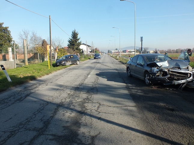VINOVO – Incidente su via Sestriere: due feriti