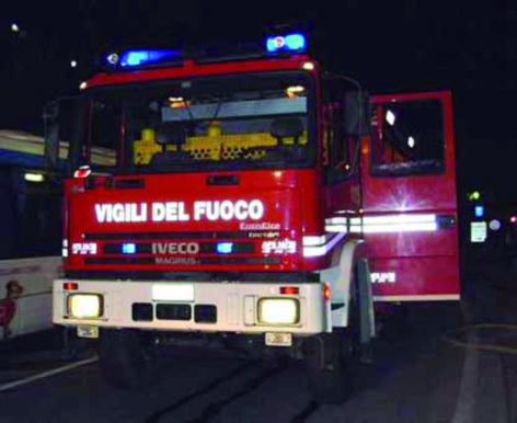 CARMAGNOLA – Incendio in un’azienda di termoidraulica