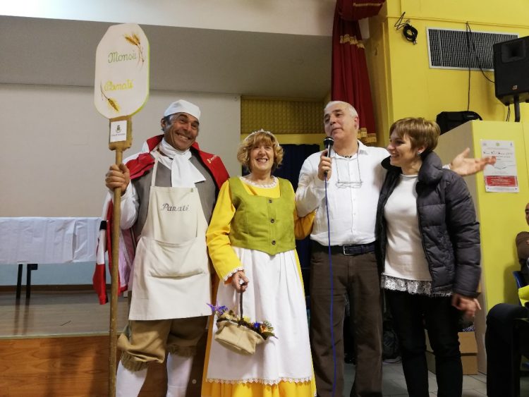 NICHELINO – Tutto esaurito alla Cena del Cuore. Tra i presenti anche l’assessore Sarno e le maschere di Nichelino Monsù Panaté e Madama Farina