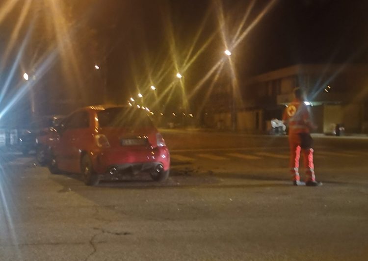 MONCALIERI – Incidente in strada Palera: due feriti