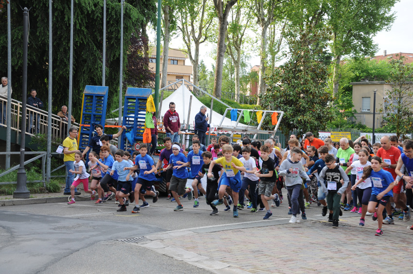 TROFARELLO Passeggiata in collina il 5 maggio con la “4 Passi In…”