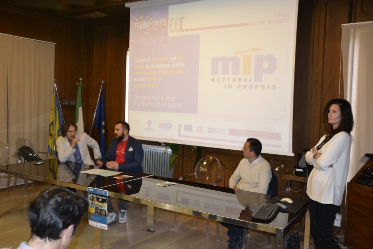 NICHELINO – Buona partecipazione all’incontro “Mettersi in proprio”