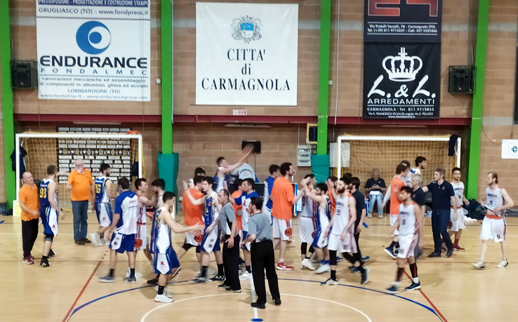 Basket serie D, ancora una «bella» per l’Abc, in semifinale Cossato, Sagrantino e ZeroUno