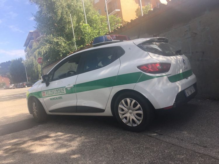 MONCALIERI – Beccato a guidare senza patente: recidivo