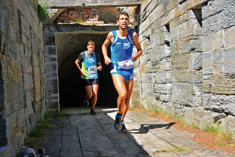 A Fenestrelle per salire 4000 scalini verso per la vittoria