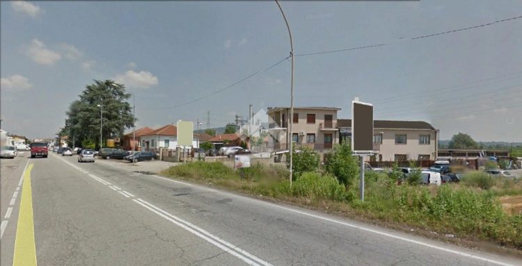 MONCALIERI – Strada Carignano al buio da tre giorni all’altezza di Tetti Piatti