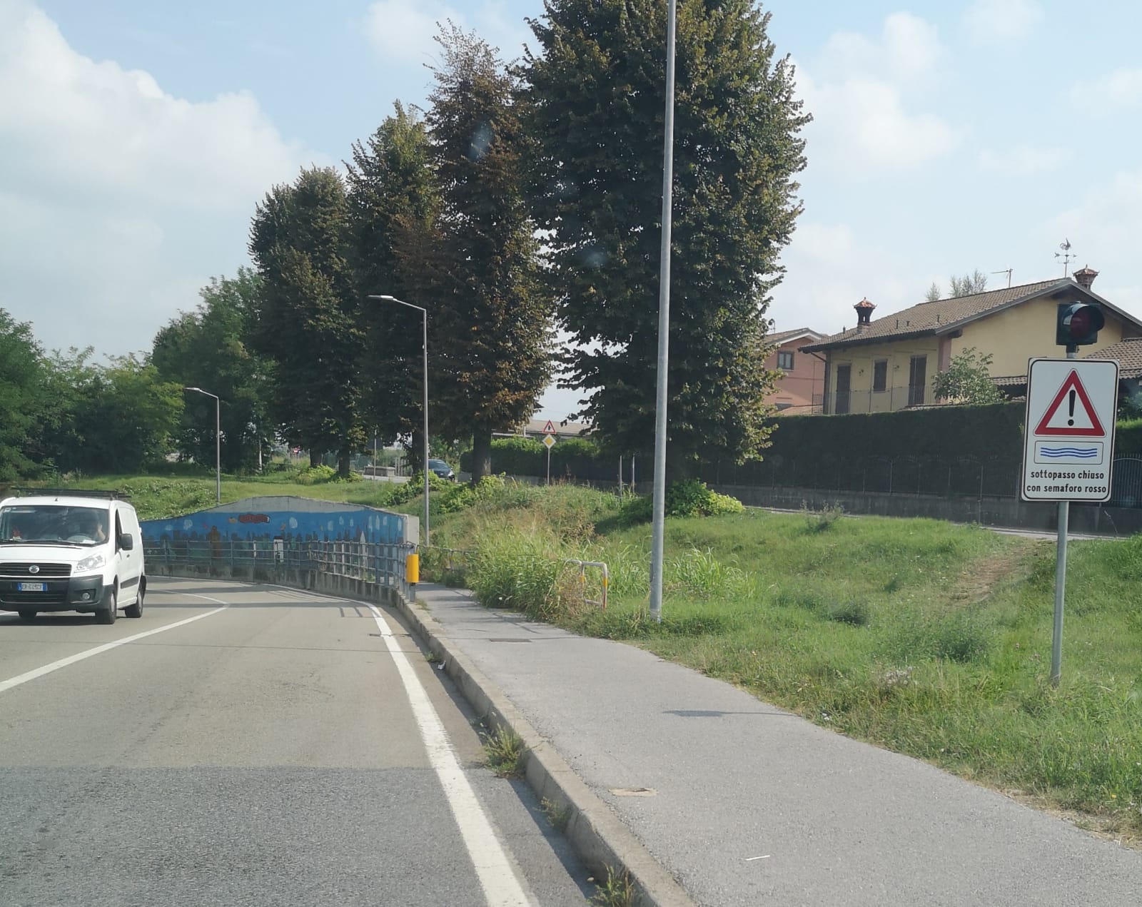 CARMAGNOLA – Sottopassi sicuri con i semafori anti allagamento