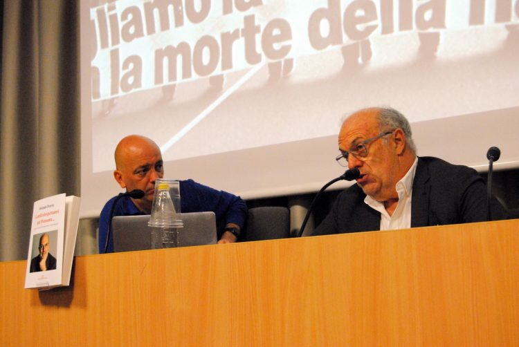 Orlando Perera si svela all’Aperilibro. Tanto pubblico e interesse per il giornalista smbolo del TG3 Piemonte