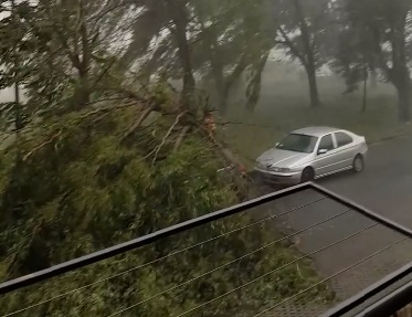 CARMAGNOLA – Bomba d’acqua sulla città: danni a case e capannoni industriali