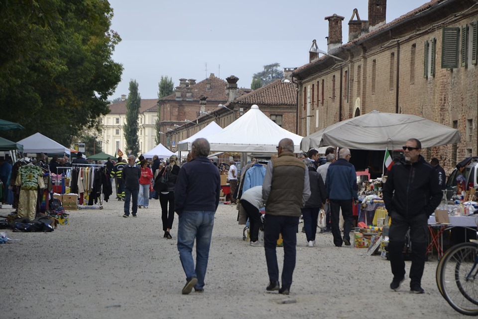 NICHELINO – Successo per la fiera del parco di Stupinigi