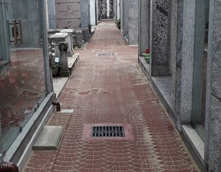 VINOVO – Riqualificato il percorso del campo C del cimitero