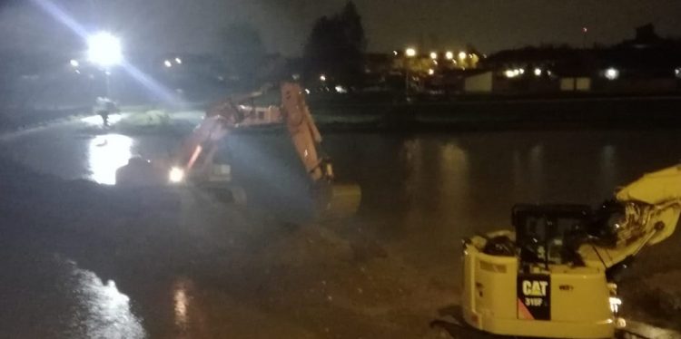 MALTEMPO – Notte di lavoro per rinforzare l’argine Chisola a Tetti Piatti