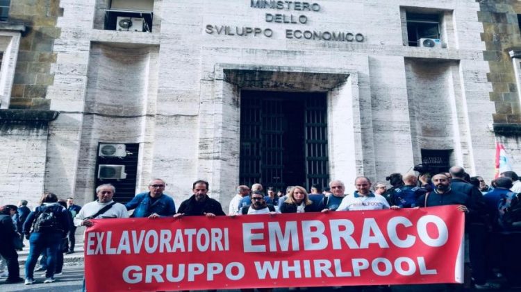 EX EMBRACO – Nuovo appello dei sindacati al Ministero