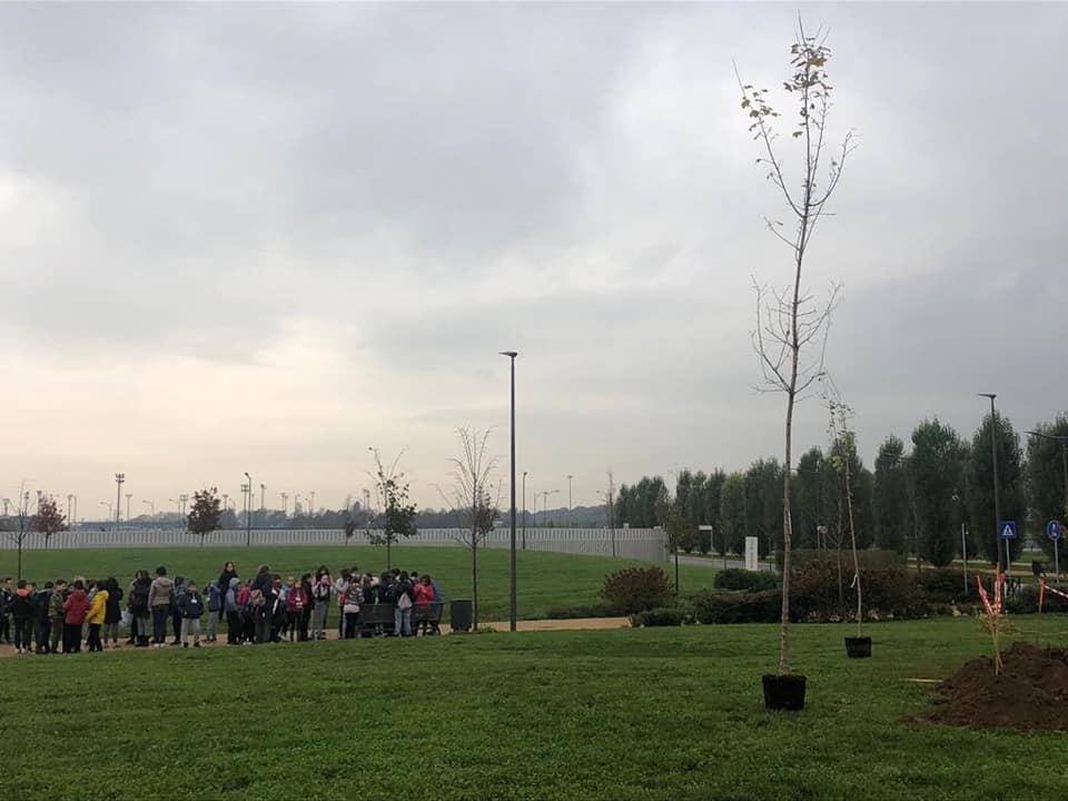 NICHELINO – Festa degli alberi con le scuole del territorio a Stupinigi