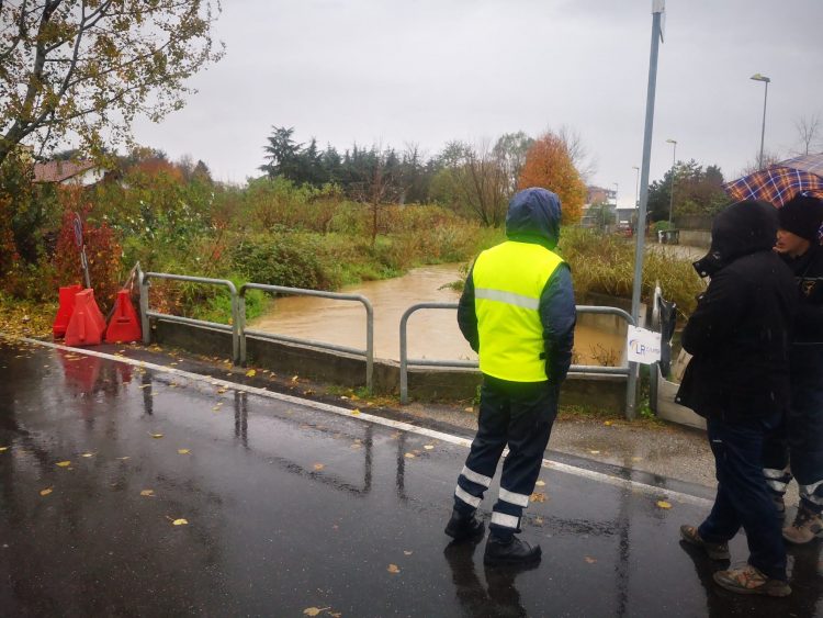 MALTEMPO, allerta meteo nel torinese. Moncalieri lascia le scuole aperte, Carmagnola le chiude