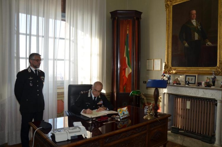 MONCALIERI – Al Castello, visita del Generale dei Carabinieri Giovanni Nistri
