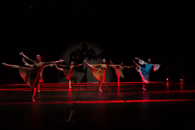 Moncalieri Fonderie Limone: la danza porta la magia delle feste a New York