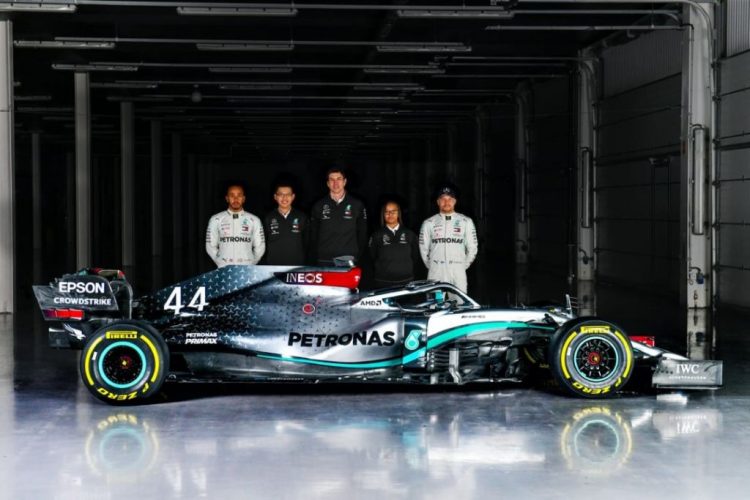VILLASTELLONE – Petrinas presenta il nuovo Trackside Fluid Engineer per il Mercedes-AMG PETRONAS Formula One Team