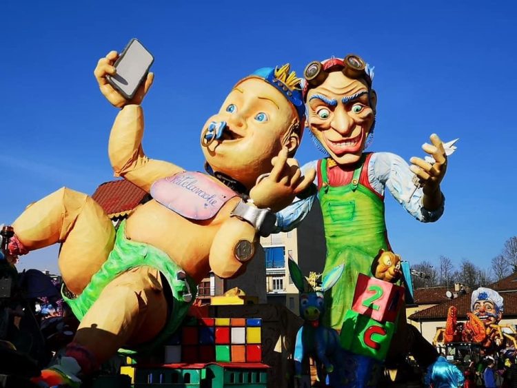 NICHELINO – Presentazione del carro di carnevale ufficiale della città