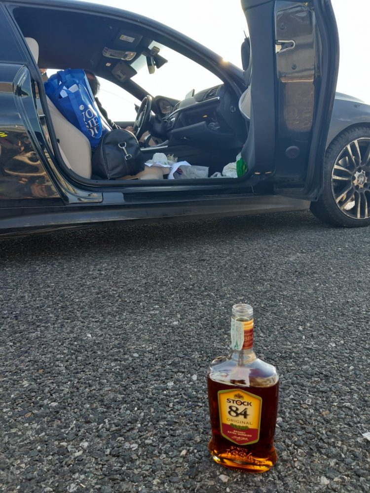 TROFARELLO – Beve brandy mentre guida: denunciato 73 enne di Pralormo