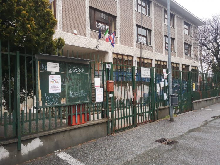 NICHELINO – Vandali alla scuola Walt Disney